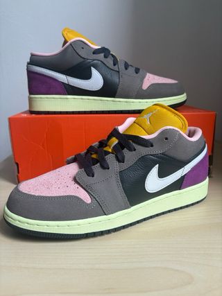 Jordan Air Retro 1 Low Tokyo Bio Hack