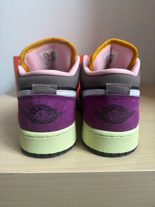Jordan Air Retro 1 Low Tokyo Bio Hack