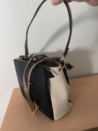 Bolso beige y azul. Marca Paco Martínez