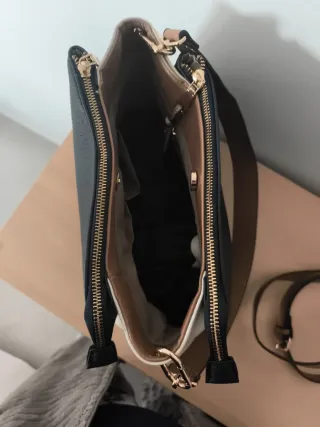 Bolso beige y azul. Marca Paco Martínez