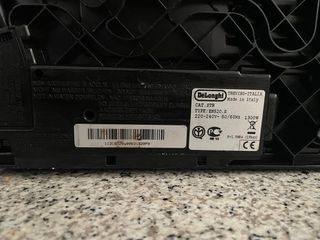 Cafetera Nespresso Lattissima+ DeLonghi + cápsulas