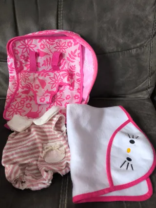 Muñeca Bebé Antonio Juan y Cuna