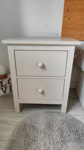 Mesitas de noche Ikea Hemnes