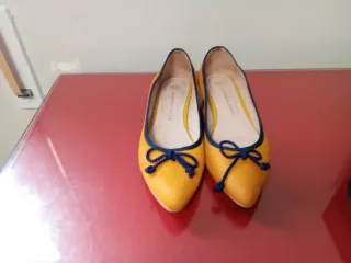 Zapatos planos mujer T36 amarillos