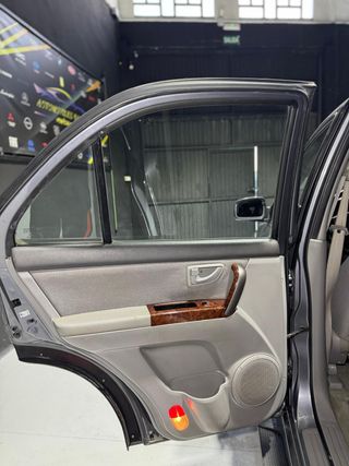 KIA Sorento 2.5 CRDi EX AWD, 140 CV