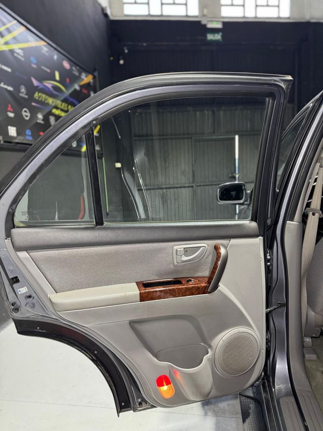 KIA Sorento 2.5 CRDi EX AWD, 140 CV