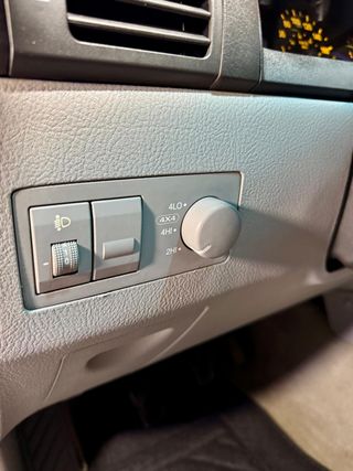 KIA Sorento 2.5 CRDi EX AWD, 140 CV