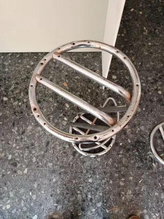 Taburetes altos estilo años 70