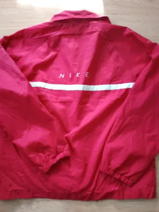 Cortavientos Nike Y2K Rojo