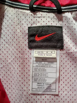 Cortavientos Nike Y2K Rojo