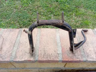 Caballete Derbi Rambla