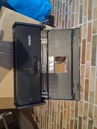 Scanner Brother ADS-1100W