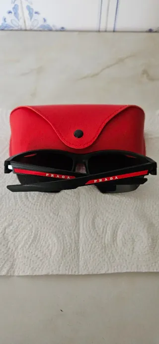 Gafas de Sol Prada Negras