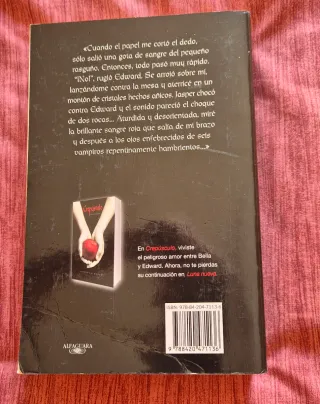 Luna nueva (Saga Crepúsculo 2)
