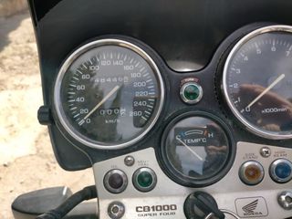 Honda CB1000 Super Four Naked