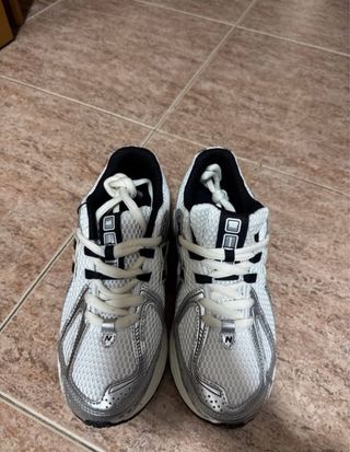 New Balance 1906R Plata/Blanco