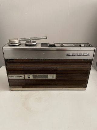 Radio Grundig C 250 FM Automatica