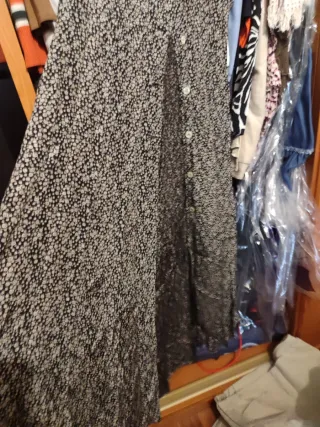 Blusa BIP BIP IBIZA floral negra y blanca