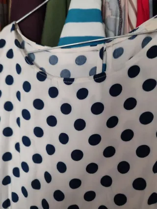 Blusa BIP BIP IBIZA floral negra y blanca