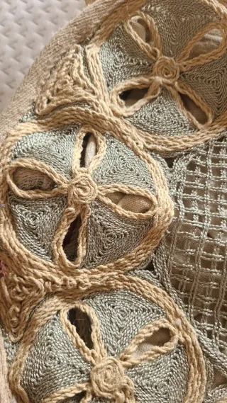 Carteira Zara bege redonda nova