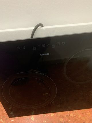 Placa vitrocerámica Beko No funciona ,