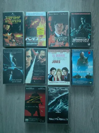 Lote 10 Películas VHS Acción/Ciencia Ficción