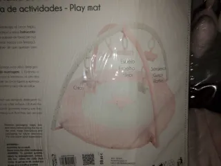 Manta de actividades para bebé
