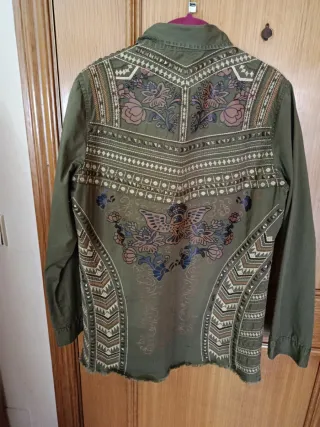 Camisa militar mujer