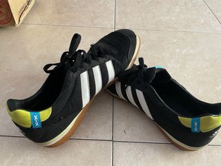 Tenis Adidas Fútbol Sala Negros