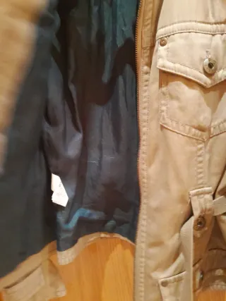 Chaqueta Purificación García verde militar