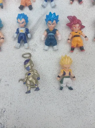 Lote 12 Figuras Dragon Ball