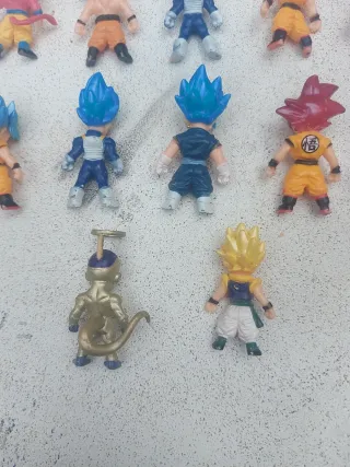 Lote 12 Figuras Dragon Ball