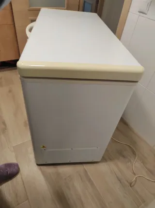 Congelador arcón blanco