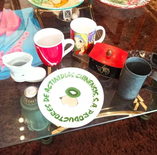 Lote vintage, tazas, plato, jarra.....