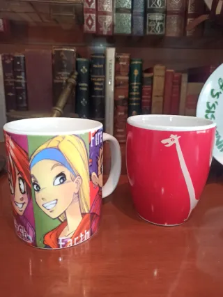 Lote vintage, tazas, plato, jarra.....