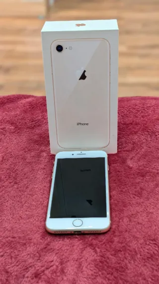 iPhone 8 Gold 64GB