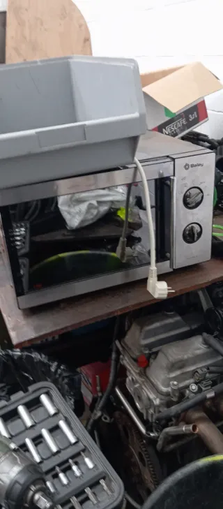 Microondas Balay plateado