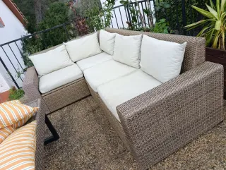 Conjunto Sofá y Mesa Exterior