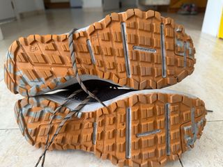 Zapatillas trail running hombre Quechua 43