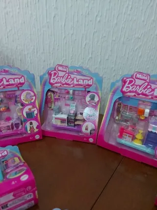 Mini Barbie Land Playset