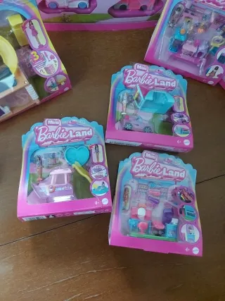Mini Barbie Land Playset