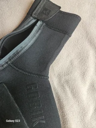 Gobik Avert Cubrezapatillas Negro