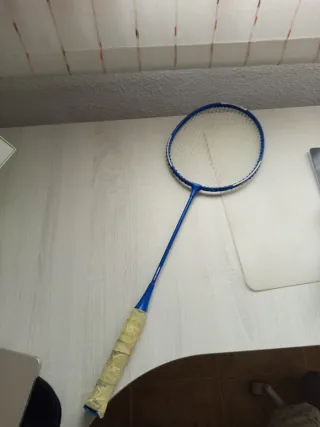 Raqueta de bádminton azul