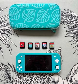 Nintendo Switch Lite Verde + 5 Juegos