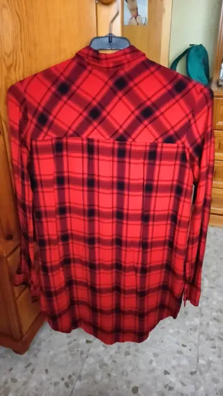Camisa cuadros roja y negra larga