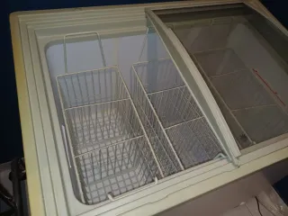 Congelador horizontal Koxka 184L blanco