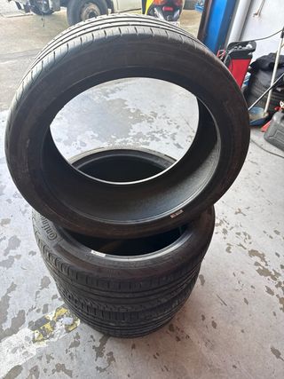 Neumáticos Continental/Hankook 215/40 R17
