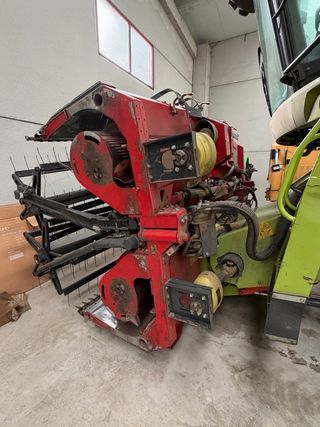 Cosechadora Claas Tucano 430 APS