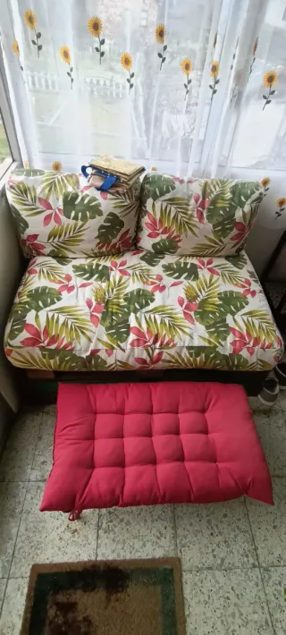 Banco, reposapiés, calzador...