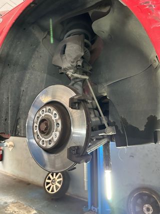 Mantenimiento de vehículos y PRE ITV